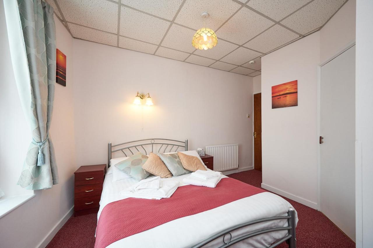 The Wilton International Bed & Breakfast Blackpool Exterior photo
