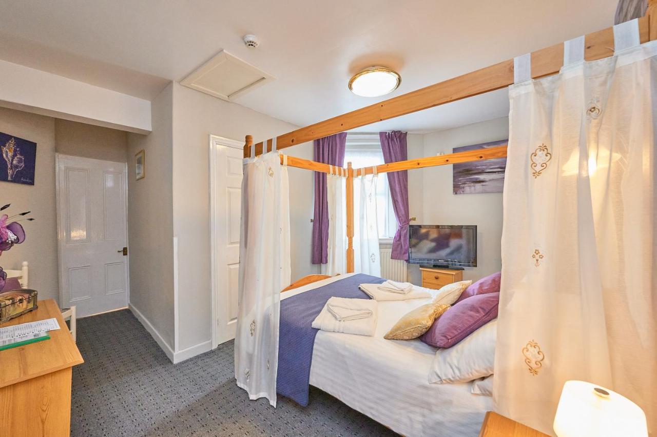 The Wilton International Bed & Breakfast Blackpool Exterior photo
